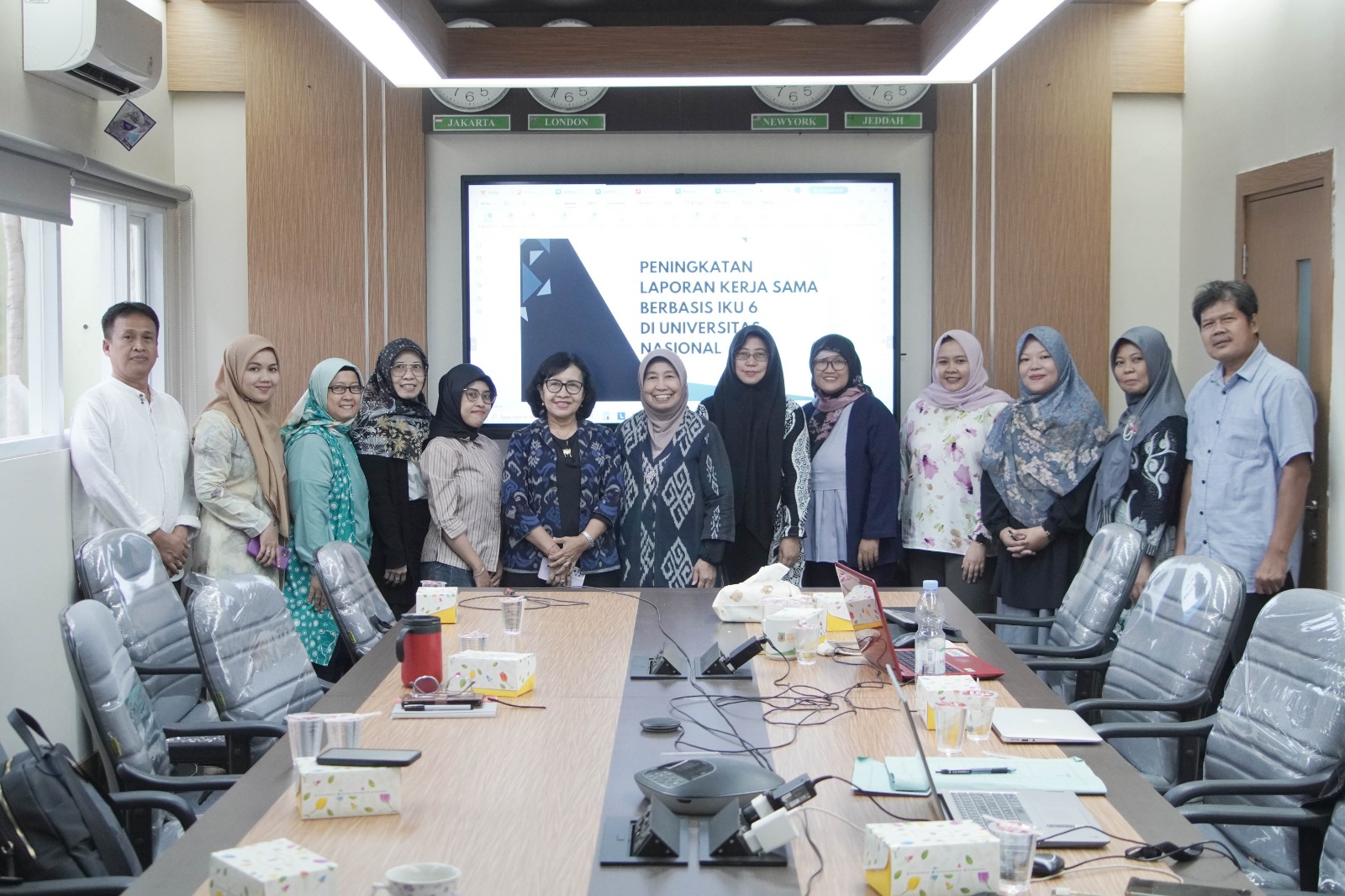 Read more about the article SOSIALISASI PENINGKATAN LAPORAN KERJA SAMA BERBASIS IKU 6 DI UNIVERSITAS NASIONAL (Galeri Foto)